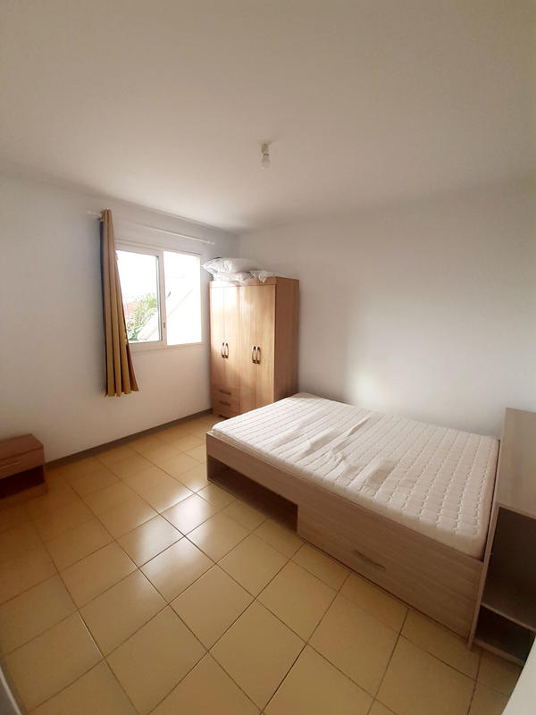 Appartement - 104 m² - 4 pièces