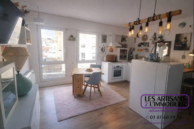 Appartement - 57 m² - 3 pièces