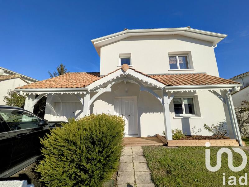 Maison - 93 m² - 4 pièces