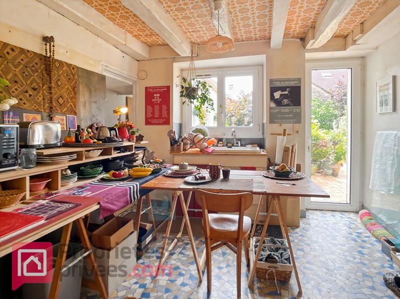 Maison - 175 m² - 7 pièces