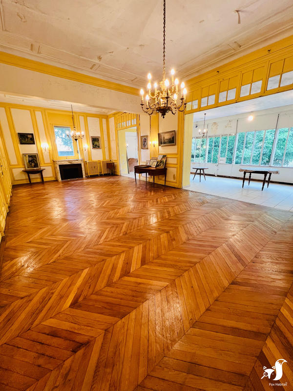 Maison - 500 m² - 14 pièces