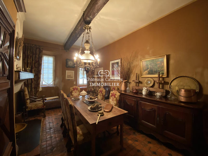 Maison ancienne - 337 m² - 10 pièces