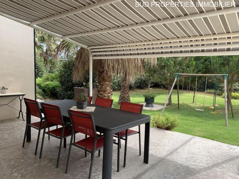 Maison - 210 m² - 6 pièces