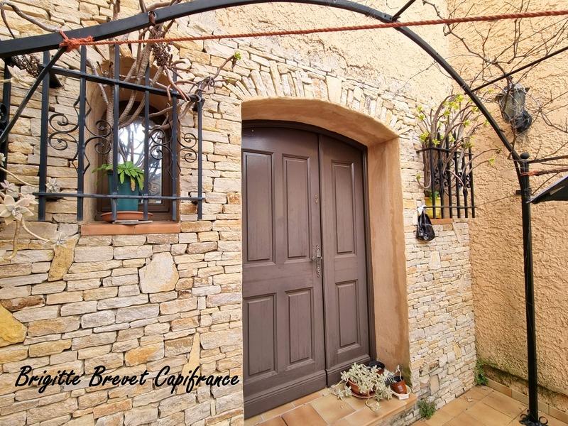 Maison - 176 m² - 7 pièces