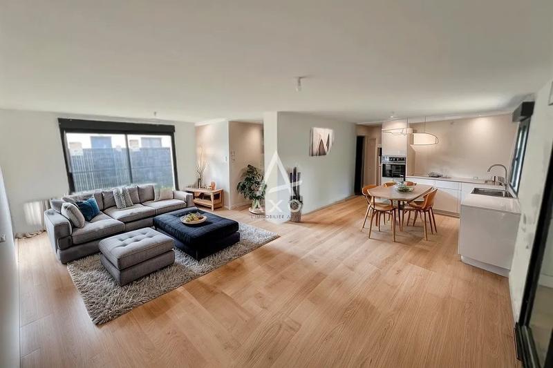 Maison - 120 m² - 6 pièces