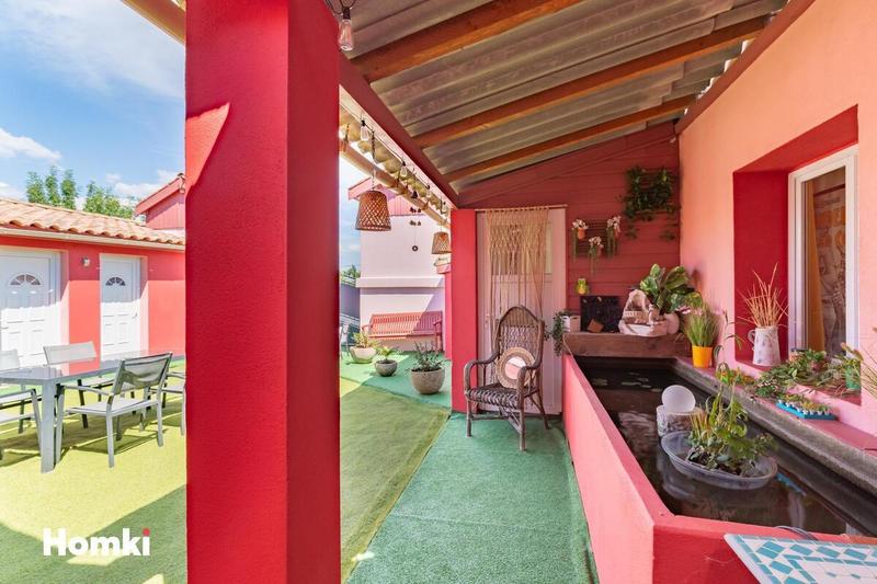 Villa - 270 m² - 8 pièces