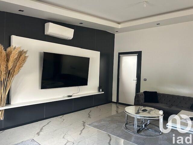 Maison - 140 m² - 4 pièces