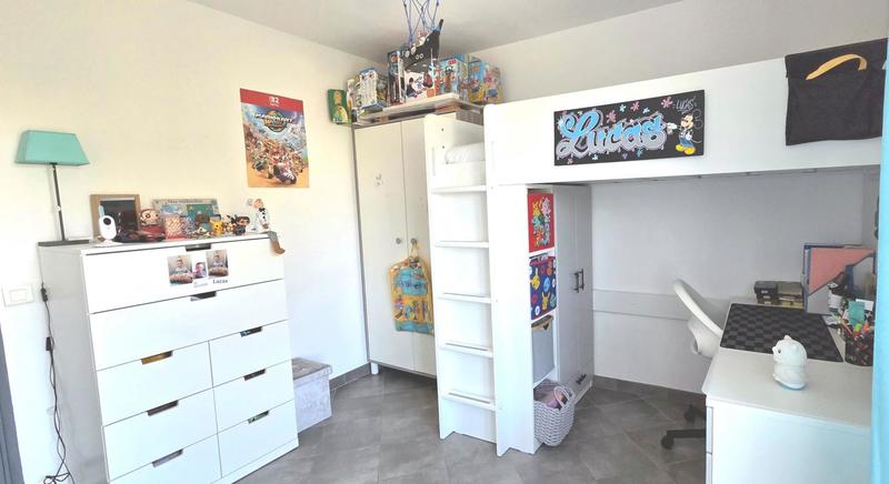 Appartement - 89 m² - 4 pièces