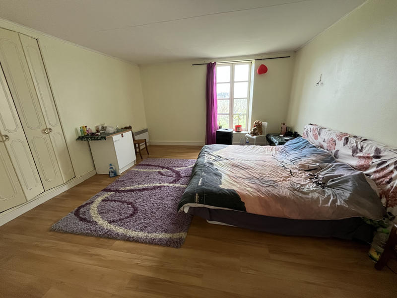 Maison - 548 m² - 12 pièces