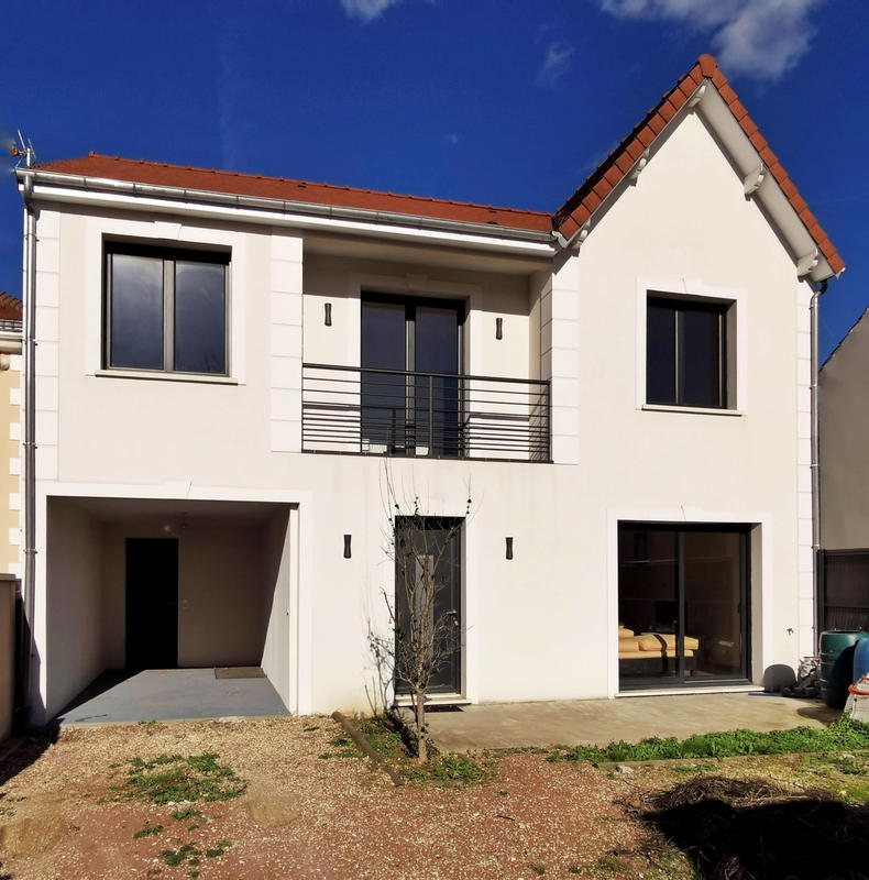 Maison - 153 m² - 6 pièces