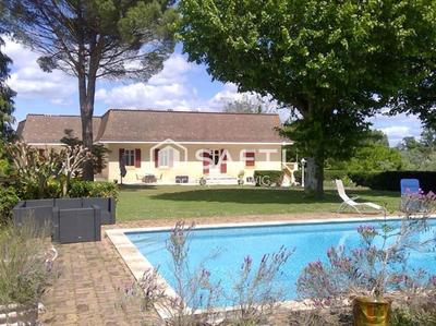 Maison - 483 m² - 6 pièces