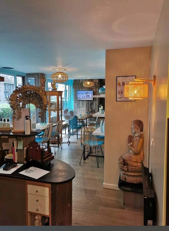 Local commercial - 170 m² - 2 pièces