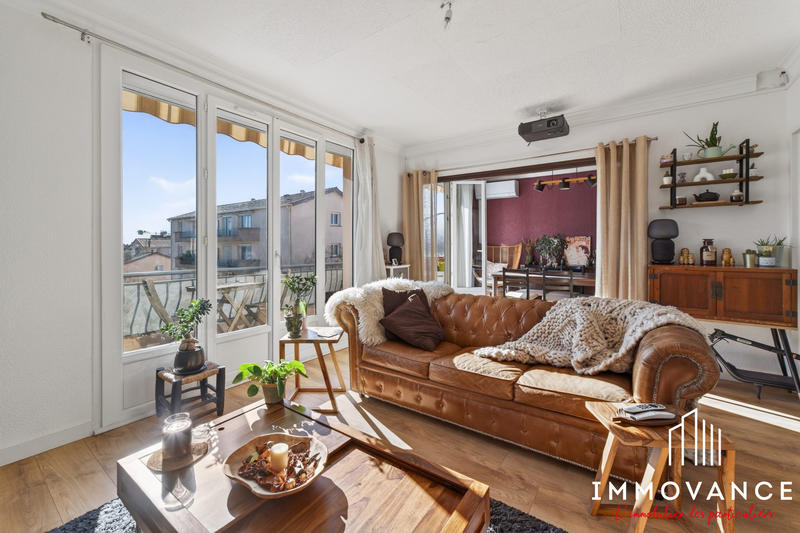 Appartement - 74 m² - 3 pièces