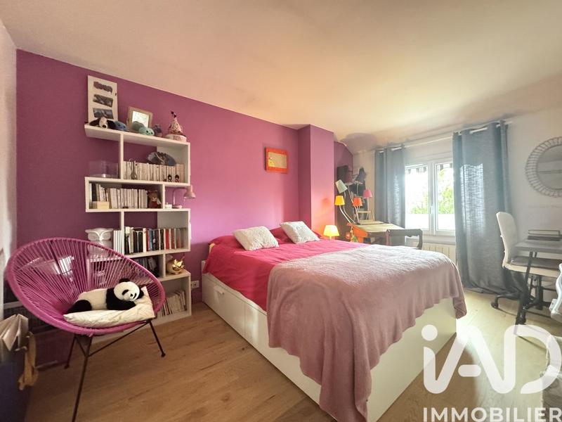 Maison - 115 m² - 6 pièces