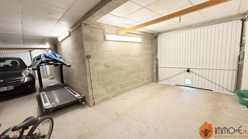 Maison - 90 m² - 6 pièces