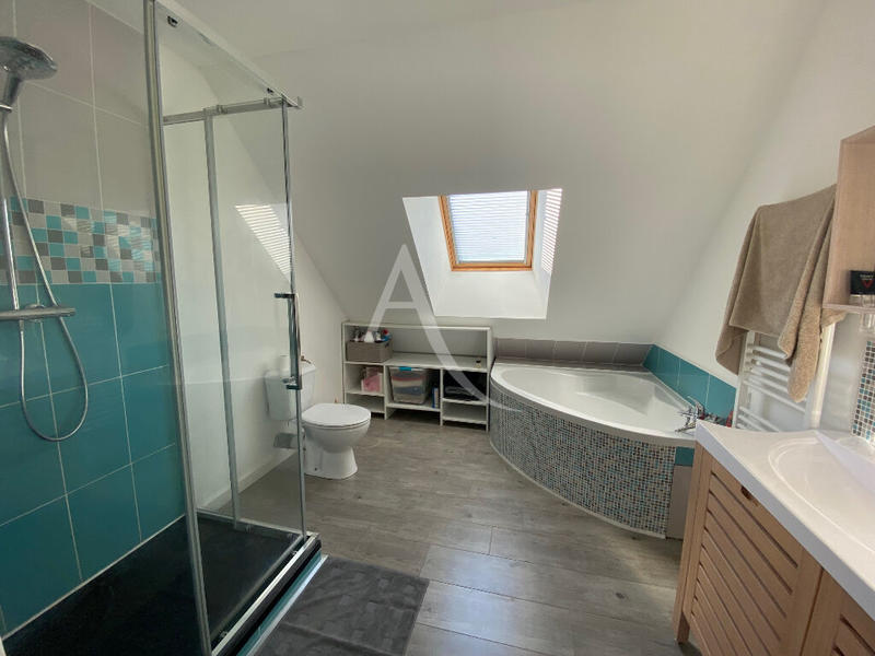 Maison - 82 m² - 4 pièces