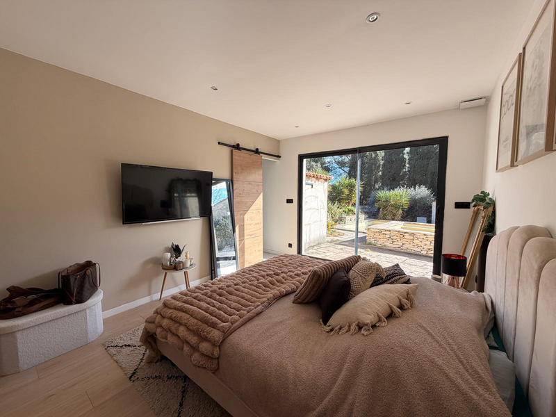 Villa - 182 m² - 5 pièces