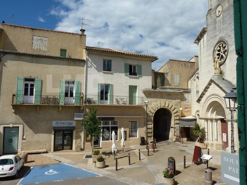 Appartement - 85 m² - 4 pièces