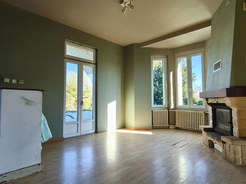 Maison - 96 m² - 5 pièces