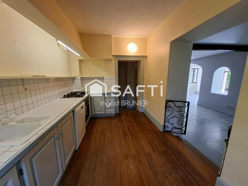 Maison de maîtres - 428 m² - 10 pièces