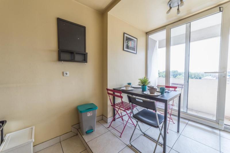 Chambre - 15 m² - 4 pièces