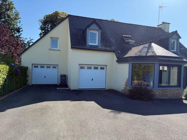 Maison - 141 m² - 5 pièces