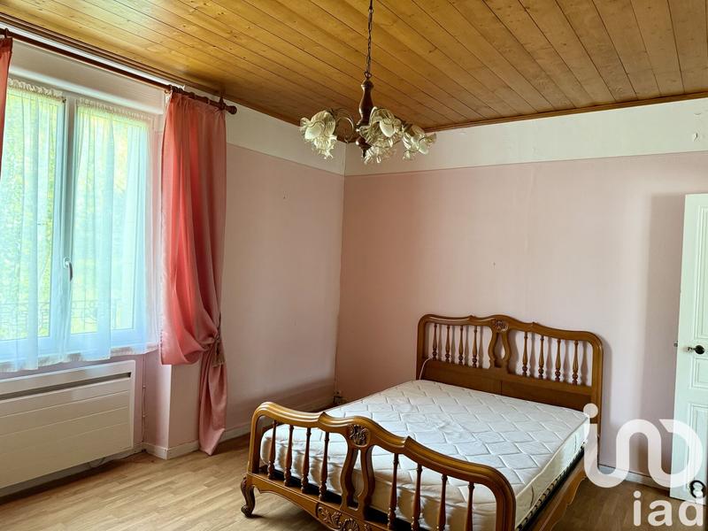 Maison - 98 m² - 5 pièces