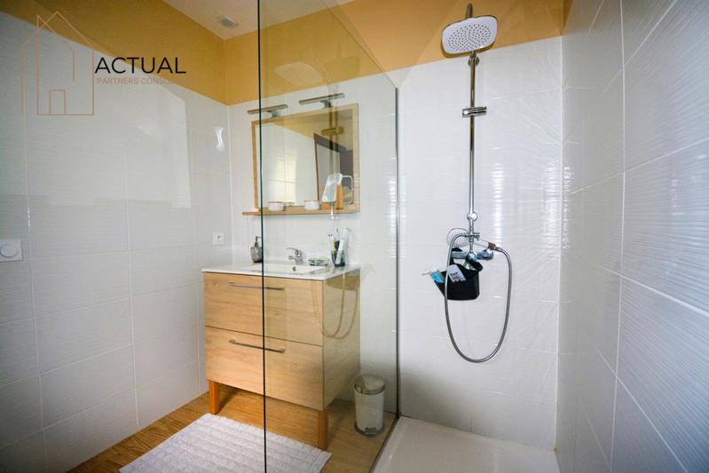 Villa - 248 m² - 7 pièces