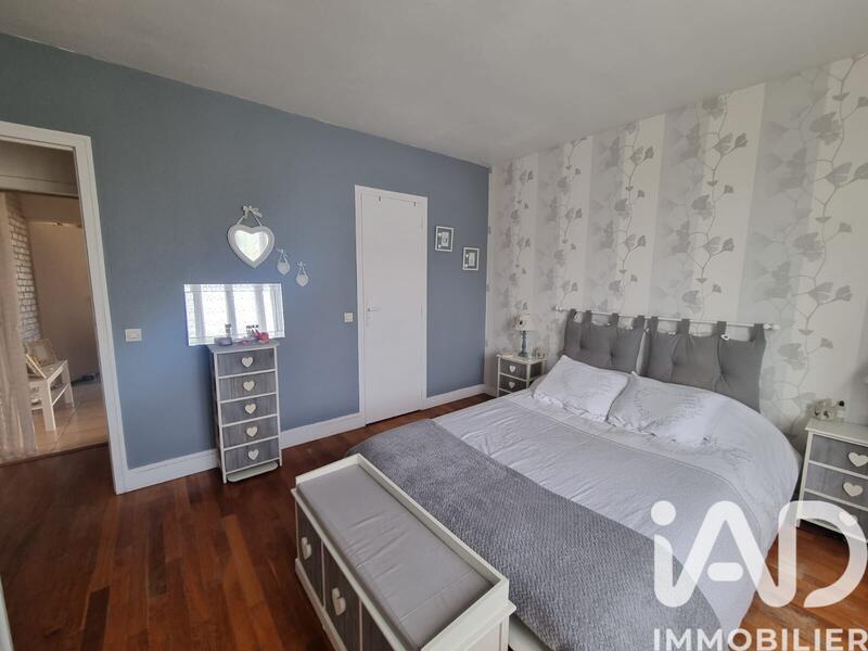 Maison - 104 m² - 4 pièces