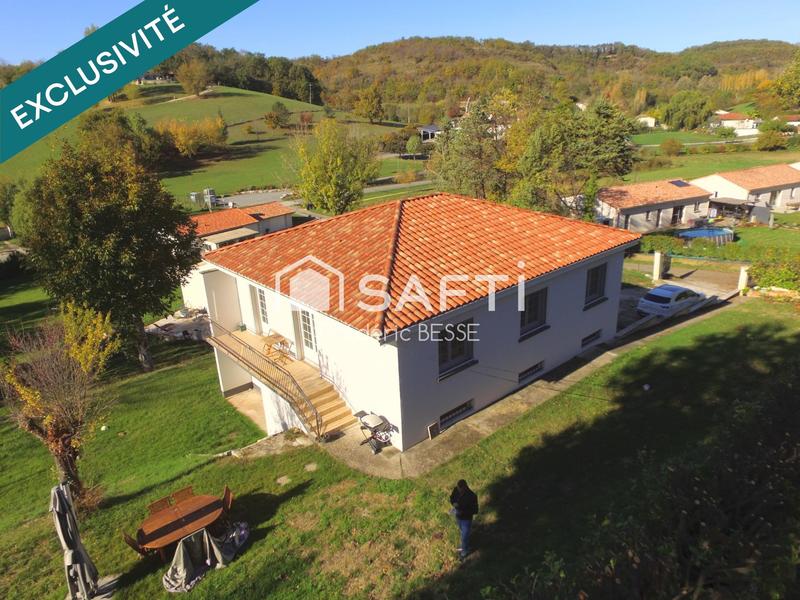 Maison - 140 m² - 5 pièces