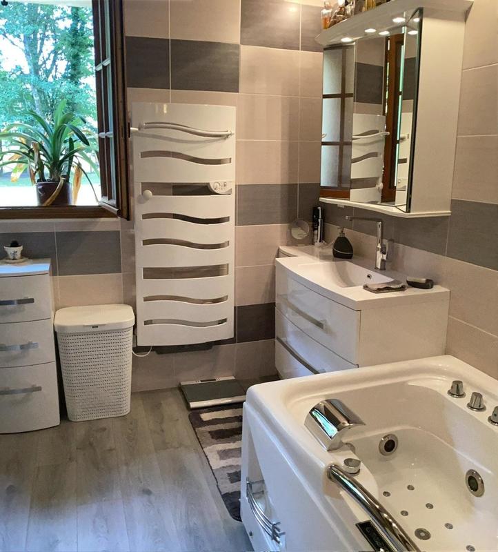 Maison - 174 m² - 8 pièces