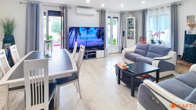 Maison - 95 m² - 4 pièces