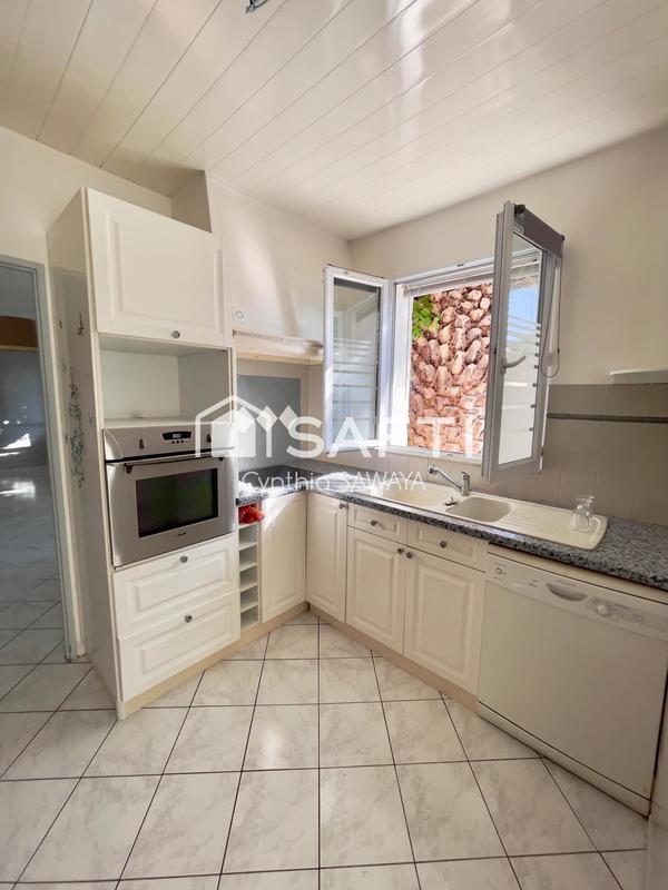 Maison - 83 m² - 4 pièces