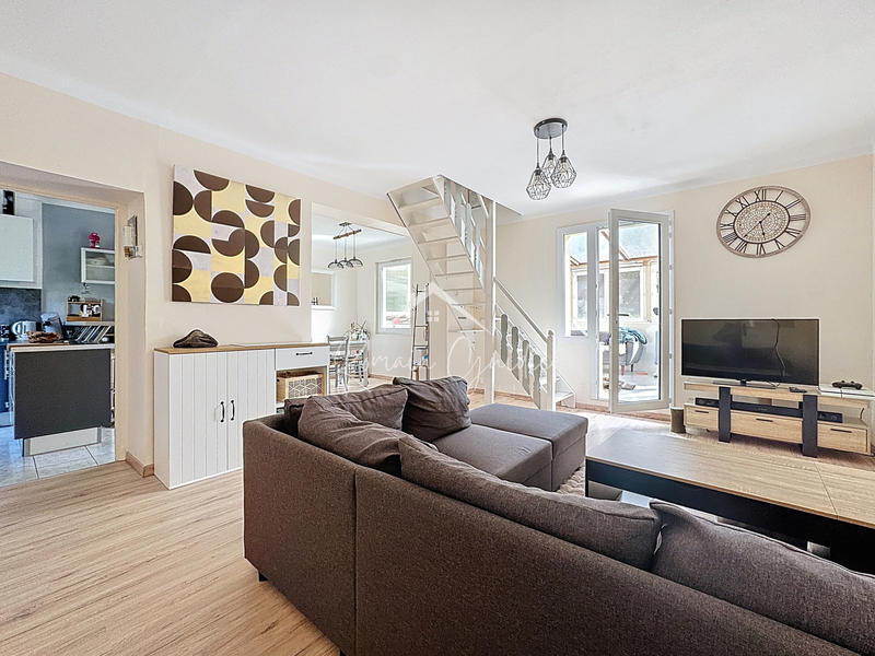 Maison - 103 m² - 5 pièces