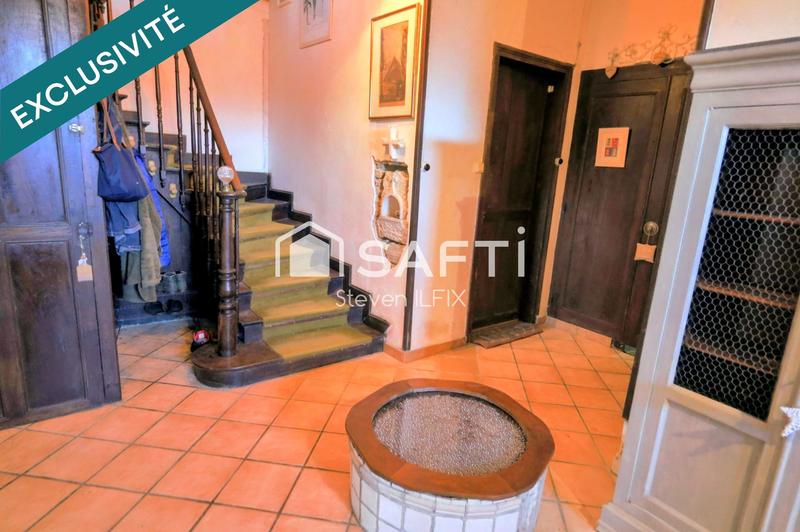 Maison - 295 m² - 9 pièces