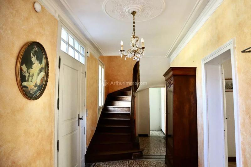 Maison - 520 m² - 17 pièces