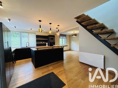 Maison - 89 m² - 4 pièces