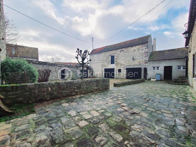 Corps de ferme - 139 m² - 5 pièces