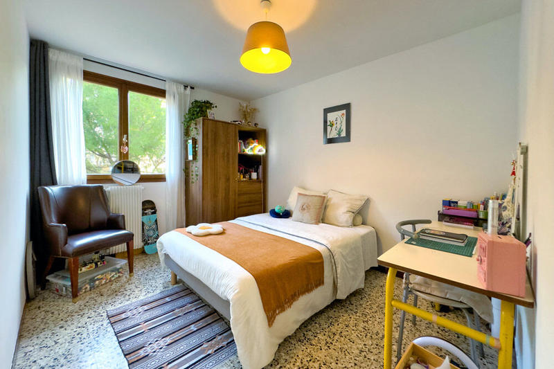 Appartement - 79 m² - 4 pièces