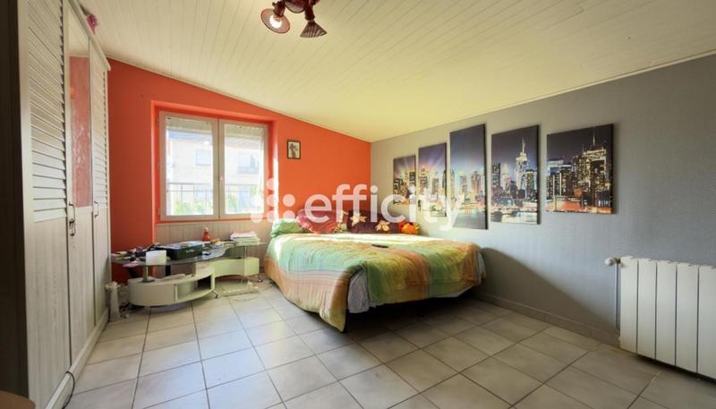 Maison - 160 m² - 7 pièces