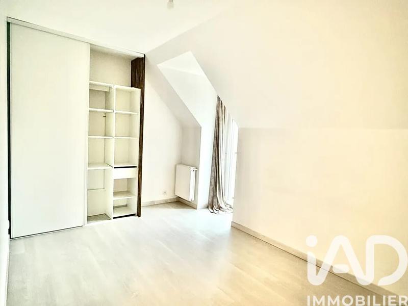Maison - 92 m² - 5 pièces
