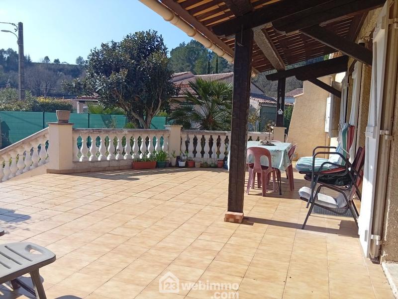 Villa - 125 m² - 6 pièces