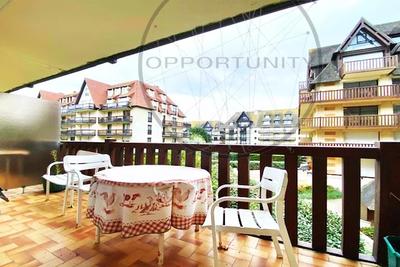 Studio - 27 m² - 1 pièce