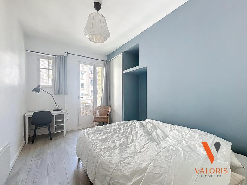 Appartement - 99 m² - 5 pièces