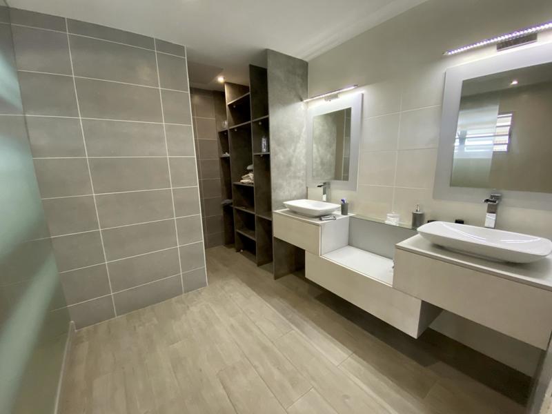 Maison - 90 m² - 3 pièces