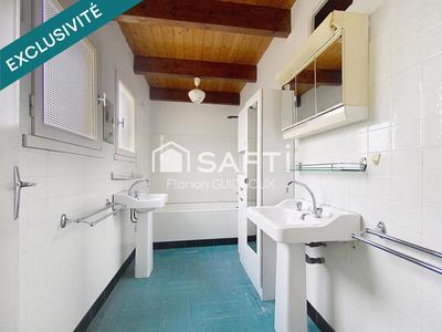 Maison - 92 m² - 5 pièces