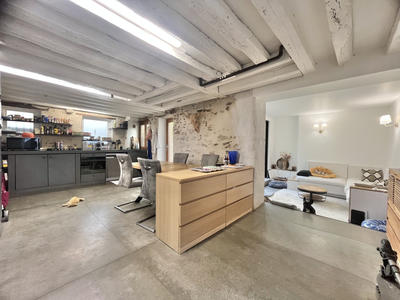 Maison - 93 m² - 5 pièces