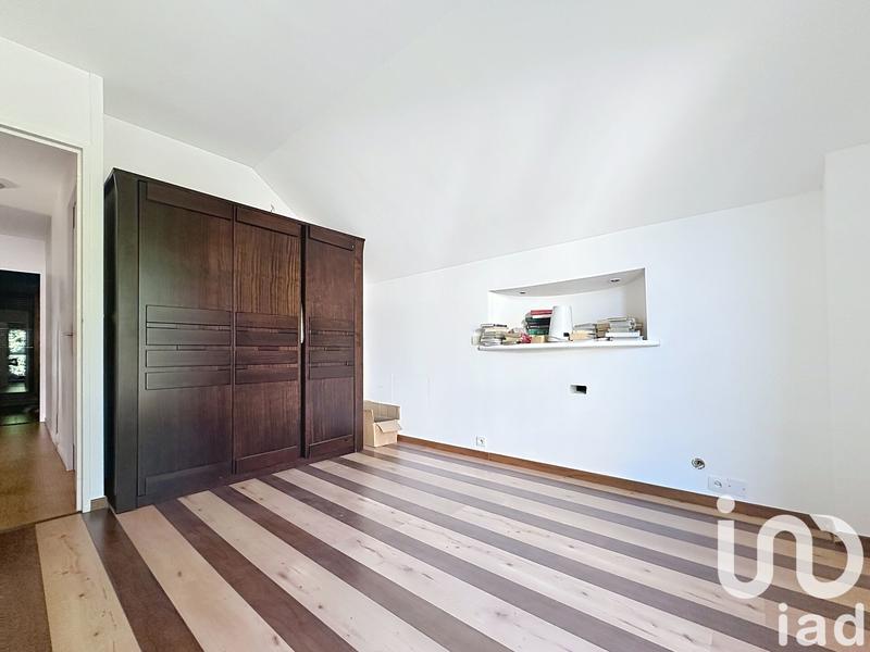 Maison - 140 m² - 7 pièces