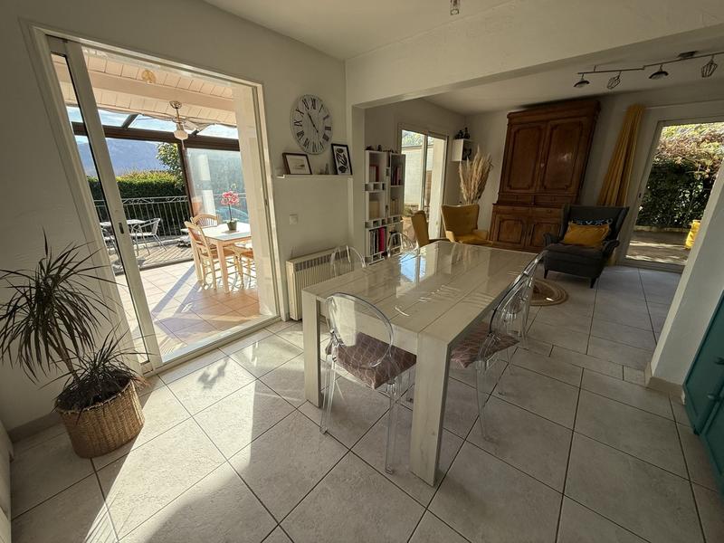 Maison - 146 m² - 5 pièces