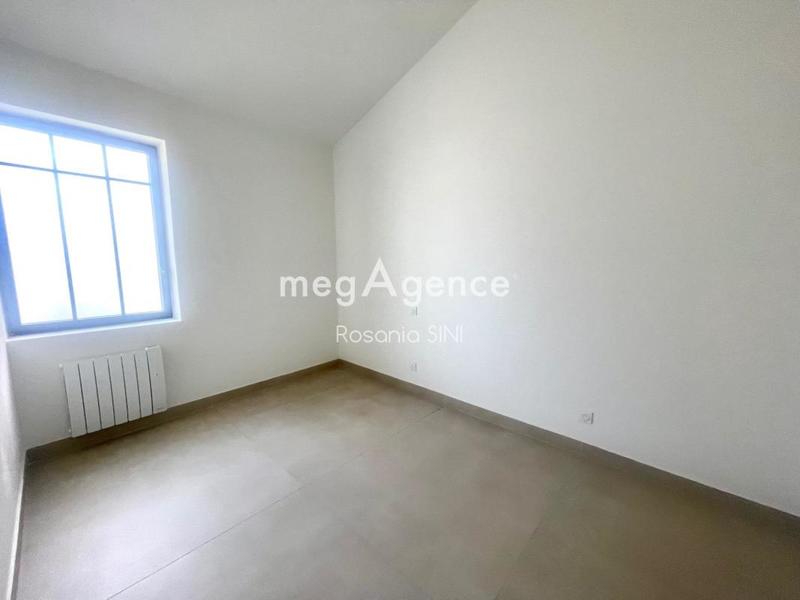 Maison - 97 m² - 4 pièces